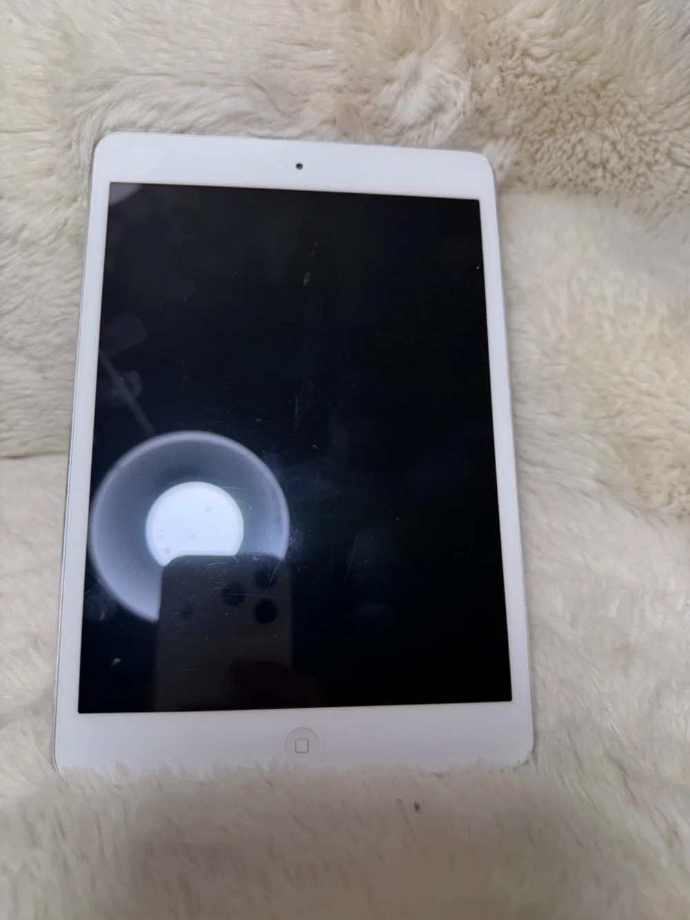 Apple iPad Tablet - White Apple Ipad Mini 2nd Generation 32 GB